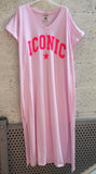 T-shirtklänning ICONIC  I LAGER V.21 ‼️